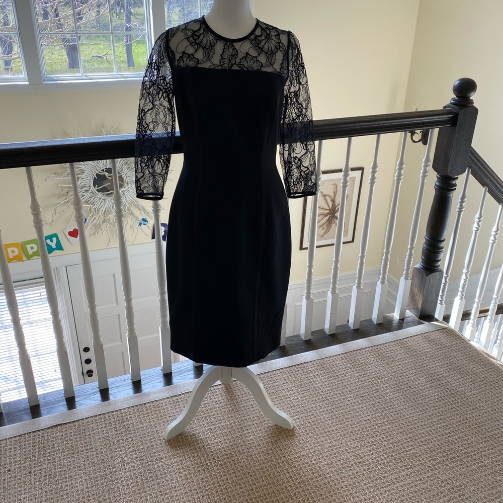 NWOT Carmen Marc Valvo Dress Lace Long Sleeve in Black Size 2 - Picture 4 of 10